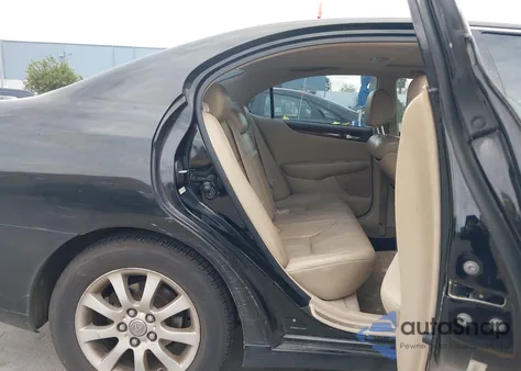 2002 Lexus Es 300 z USA, uszkodzony, nr VIN JTHBF30G820059904